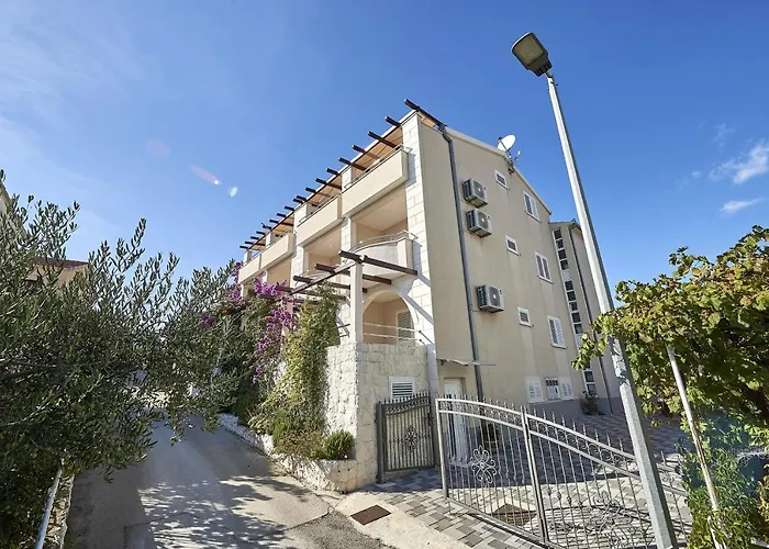 Mavarstica 17803c Apartament *