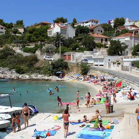 Mavarstica 17803c Апартаменты *