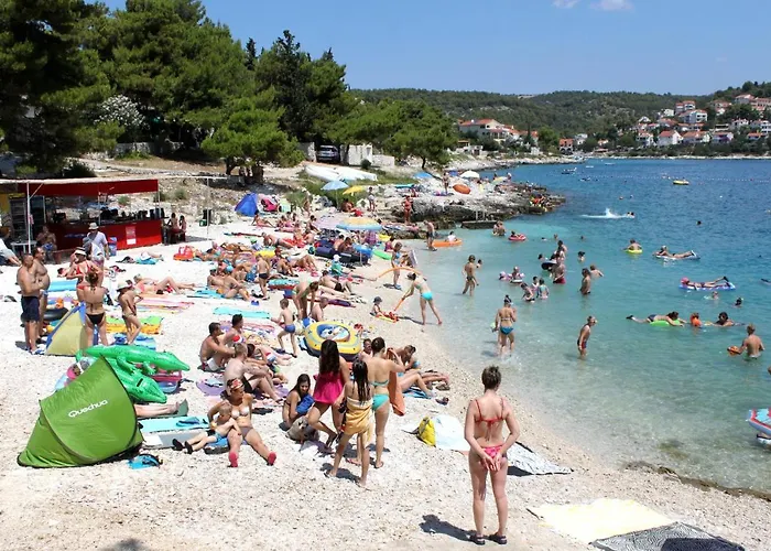 公寓 Mavarstica 17803c *