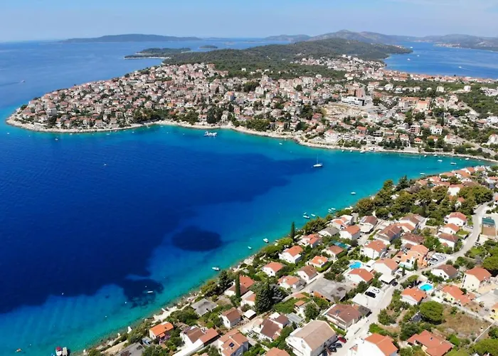 公寓 Mavarstica 17803c *